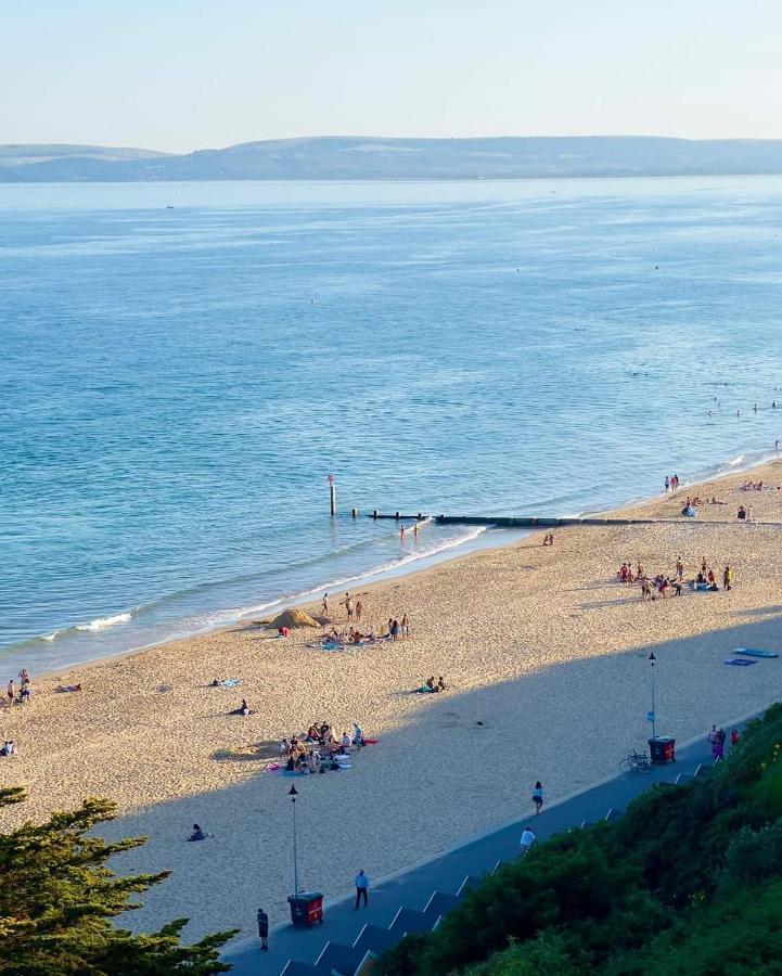 Victorian Beach Retreat with Patio and Parking Bournemouth Exterior photo