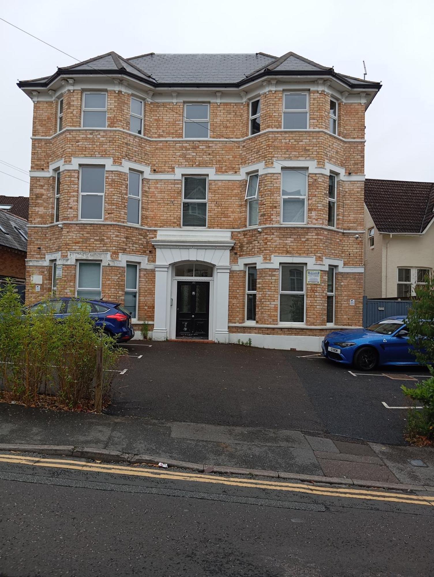 Victorian Beach Retreat with Patio and Parking Bournemouth Exterior photo