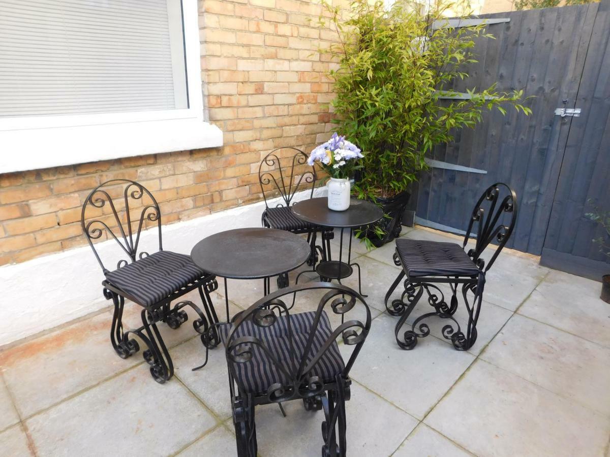 Victorian Beach Retreat with Patio and Parking Bournemouth Exterior photo